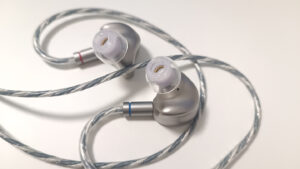 NICEHCK HimalayaとNICEHCK P03