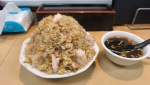 エビチャーハン、量が多い